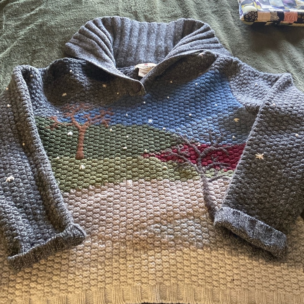 Woolrich women’s sweater size medium